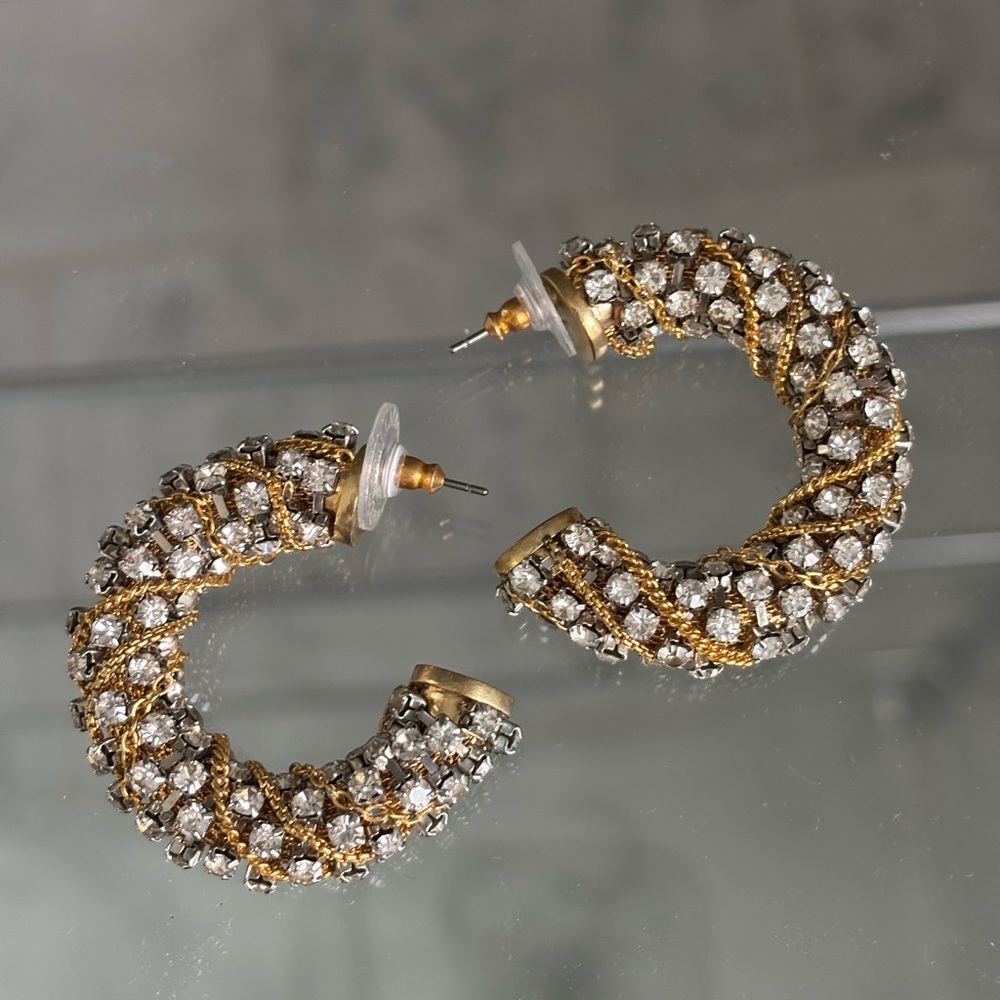 Stella & Dot Chain Jewels Hoops |Gold Twisted Crystal Earrings